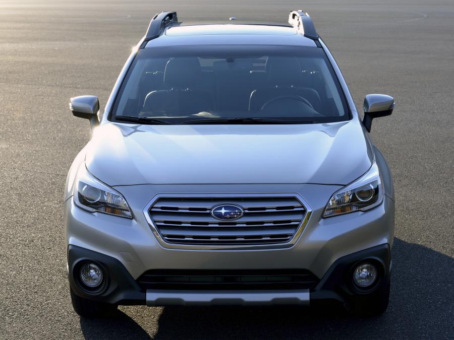 Subaru Outback 2015 года  (US) (фото 18 из 19)
